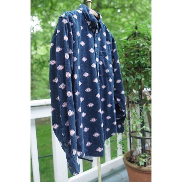Lands’ End Men’s Navy Southwestern Button Up Shirt - Picture 7 of 7
